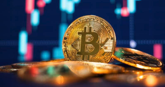 2025年8月比特币行情策略:是时候入场还是观望? - php中文网